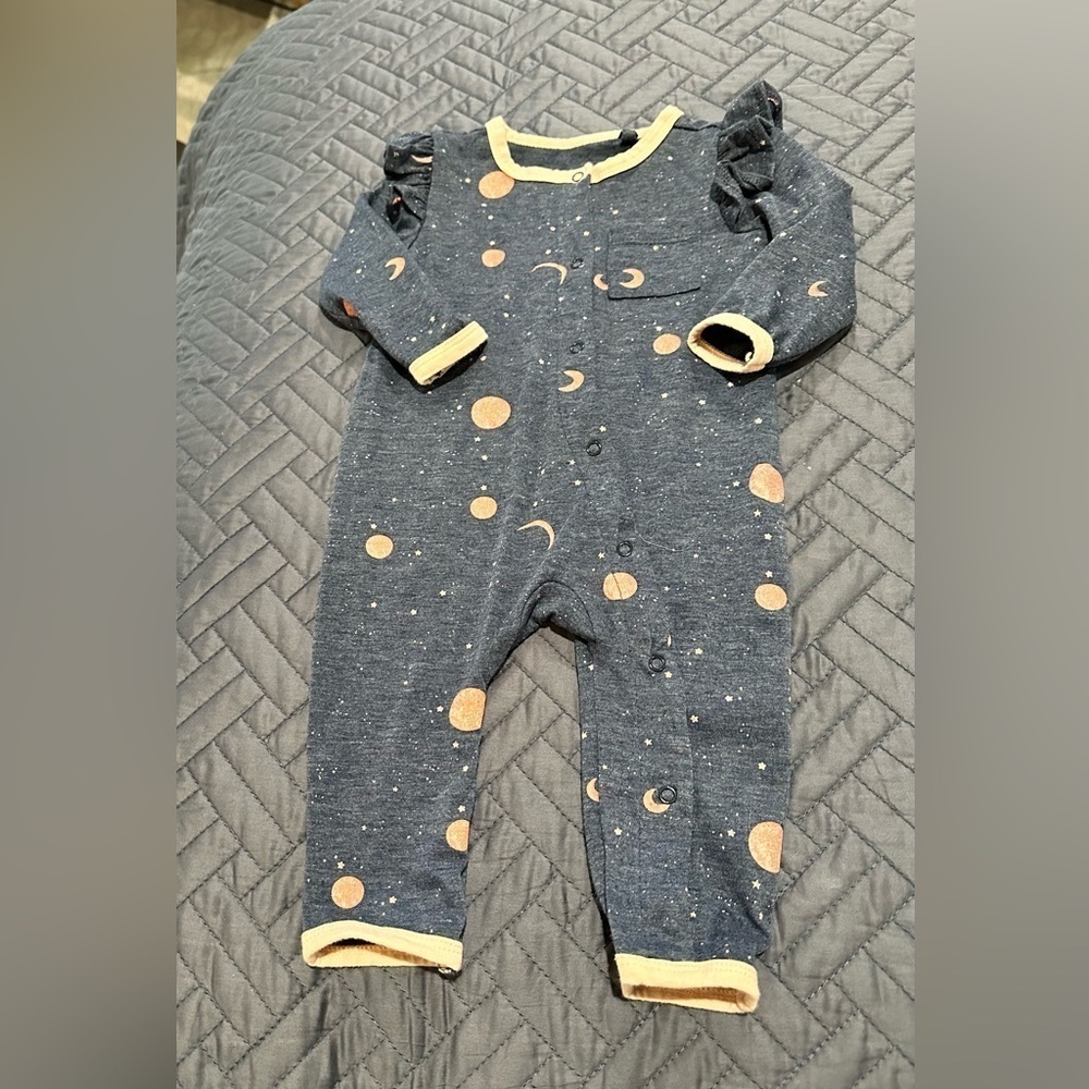 Bundle 7 for All Mankind and Jessica Simpson onesies